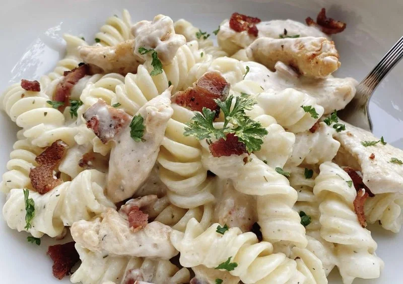 Chicken Bacon Ranch Pasta – A Creamy Delight